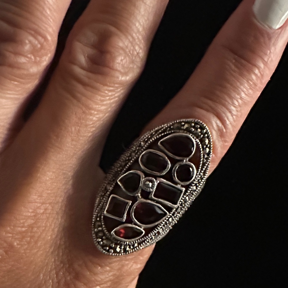 Elegant Silver and Black Statement Ring